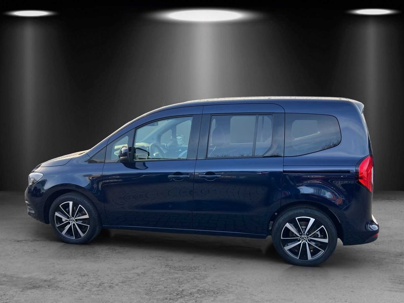 Fahrzeugabbildung Mercedes-Benz T 180 d PROGRESSIVE MBUX DAB Winterpaket RÜFA