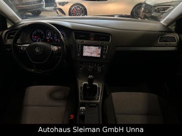 Volkswagen Golf - 10