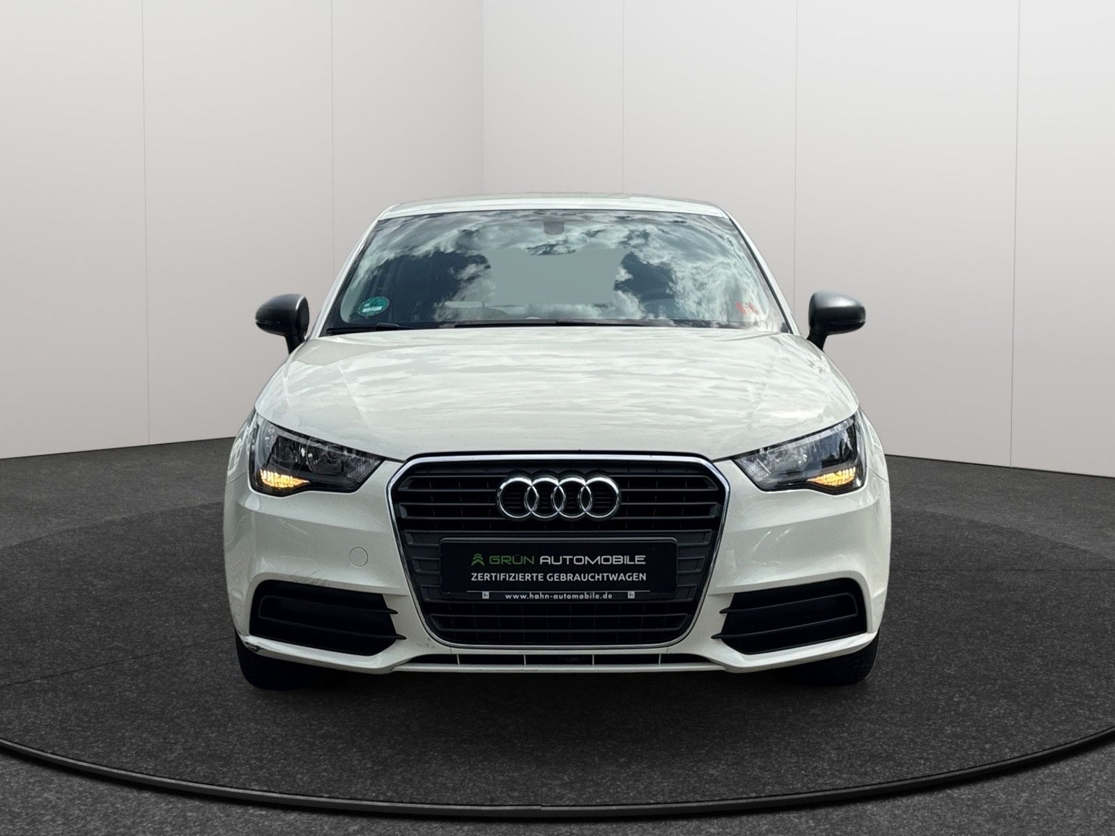 Fahrzeugabbildung Audi A1 attraction*SZH*Klima*PDC*8Fach*Garantie