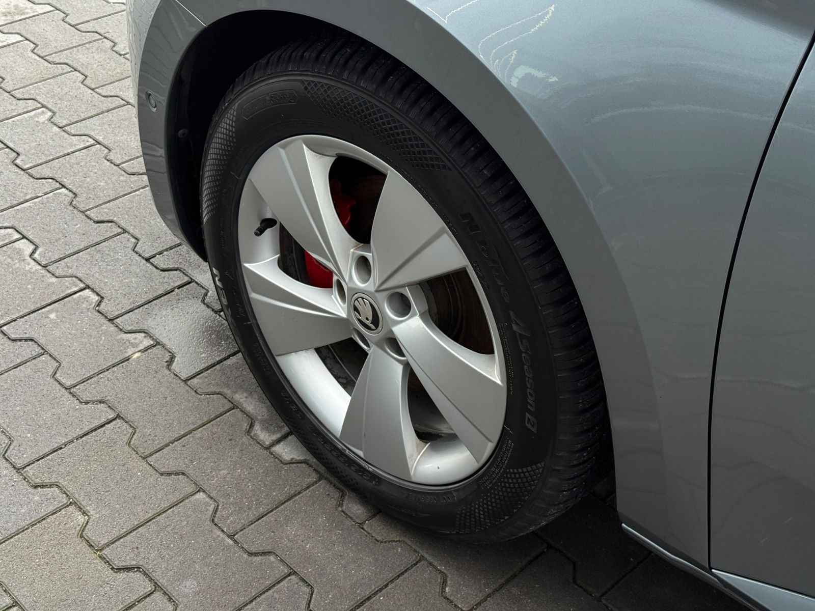 Superb Lim. Ambition 2.0 TDI Navi Bi-Xenon