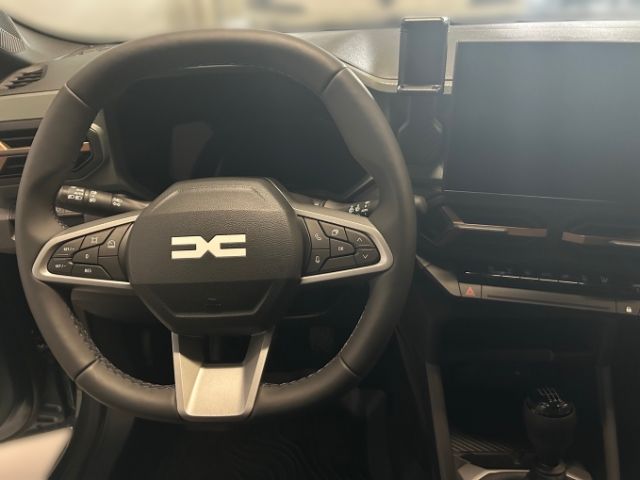 Fahrzeugabbildung Dacia Bigster TCe 130 Extreme 4x4 1.2 Mild-Hybrid EU6e