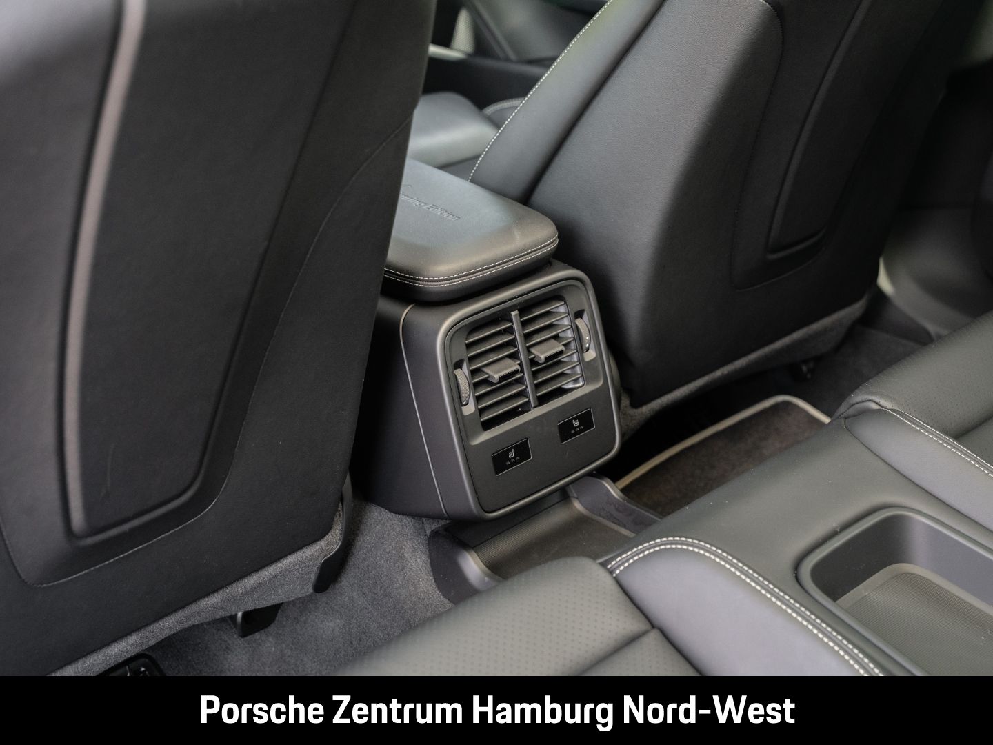 Porsche Taycan GTS InnoDrive Head-Up BOSE PSCB 21-Zoll foto 25