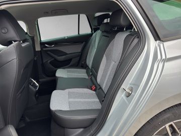 Skoda Octavia Combi 2.0 TDI Tour*NAVI*AHZV*4xSHZ*CAM*