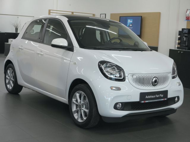 Smart ForFour Passion NAVI/SHZ/PDC/PANO/U-FREI/TOP