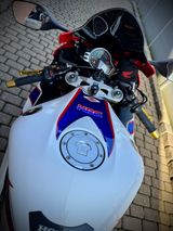 Honda CBR 1000 RR Fireblade *LIEBHABERSTÜCK* - HONDA CBR F