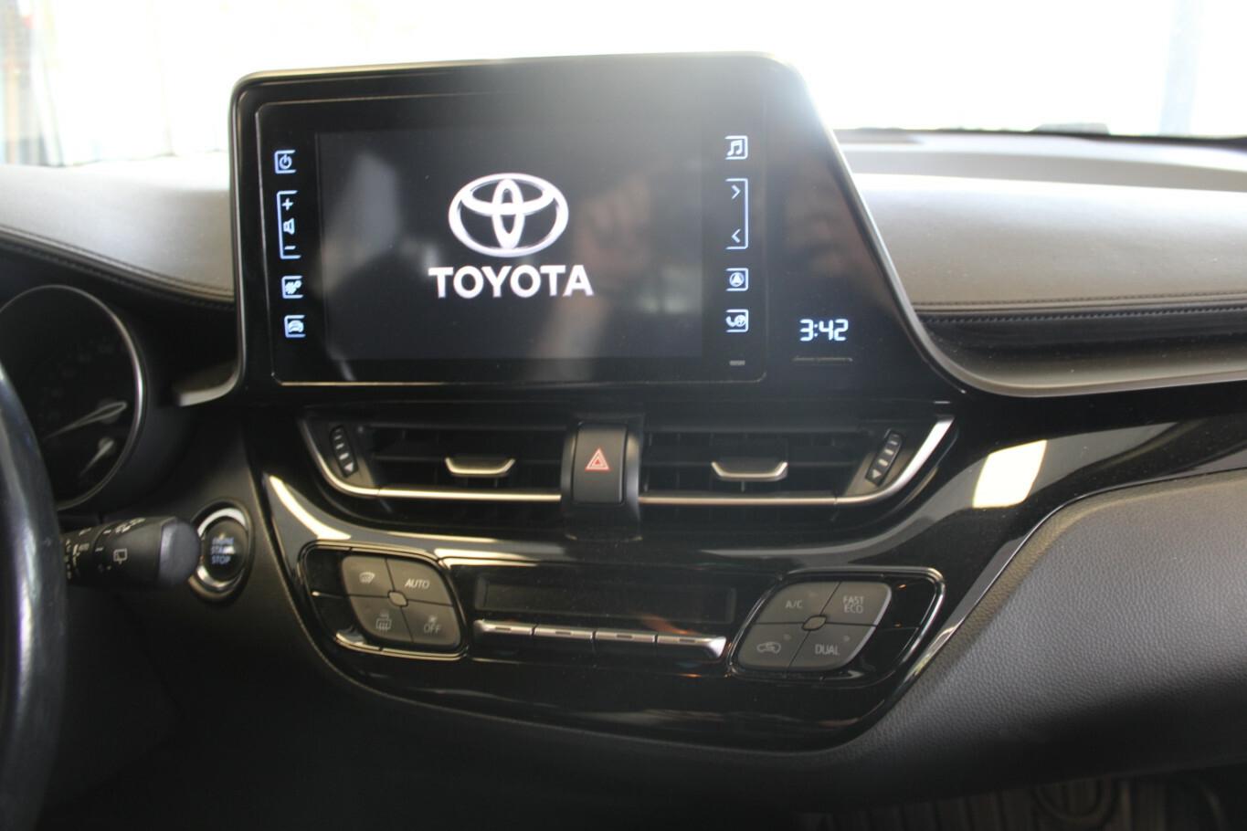Toyota C-HR 1.2 Turbo Flow