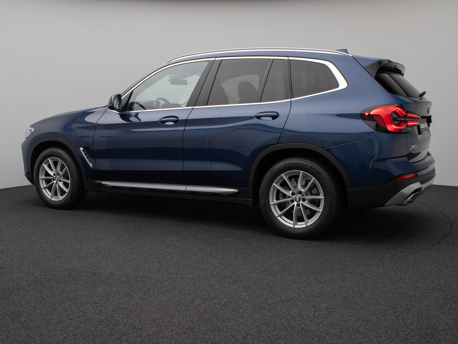 Fahrzeugabbildung BMW X3 xD20i Panorama 360°DAB LED Sport Leder 18Zoll