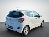 Hyundai i10 blue Basis 2.Hand Scheckheft gepflegt - Hyundai i10: Weiß