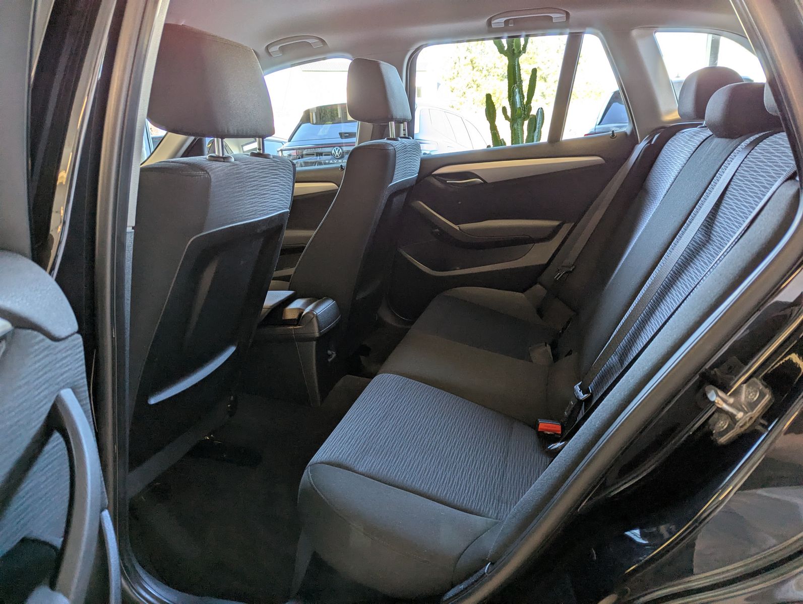 BMW X1 18 d x-Line Bi-Xenon Klimaautomatik Metallic - Image 15