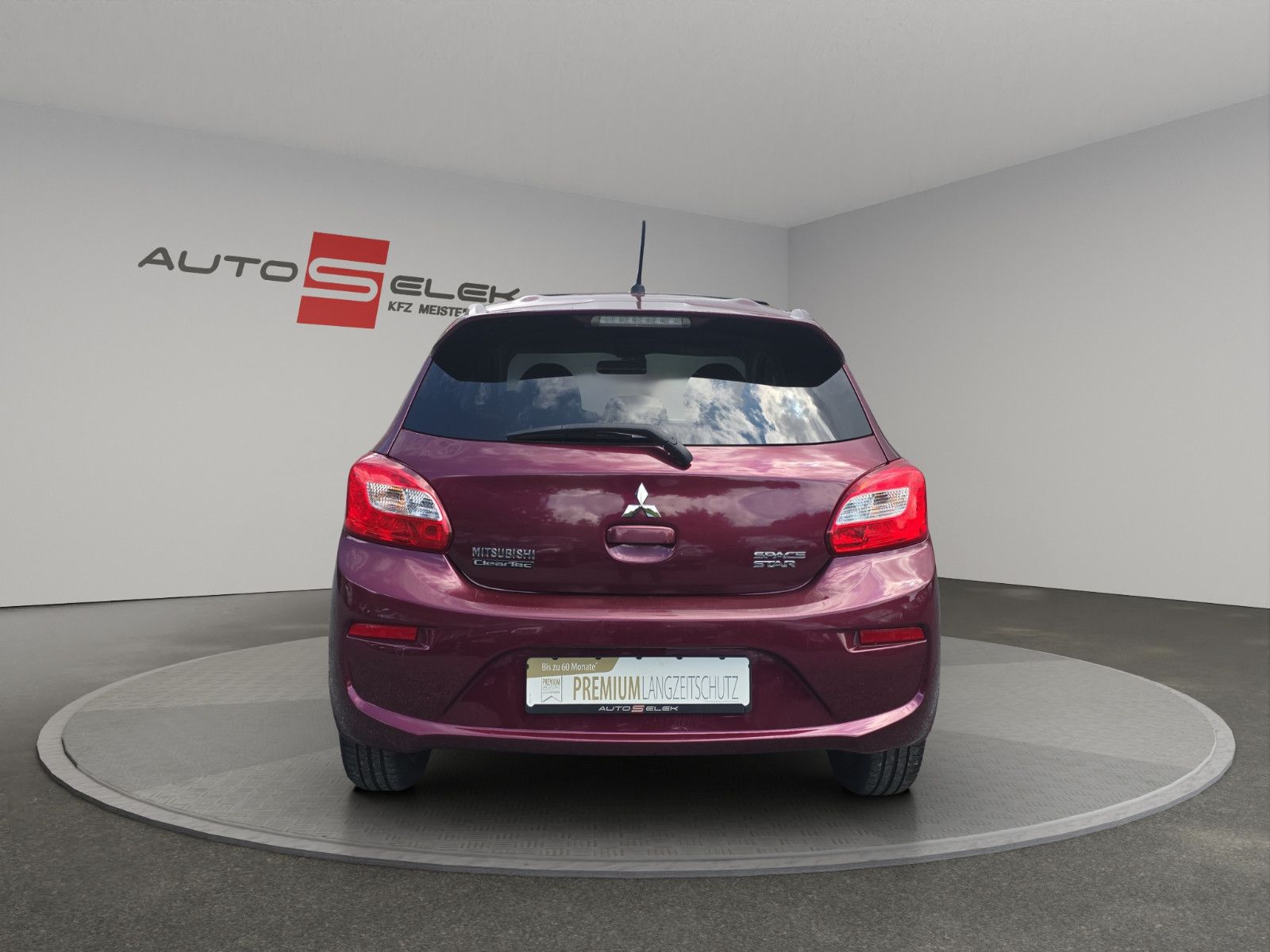 Fahrzeugabbildung Mitsubishi Space Star Diamant Edition+AUS 1.HAND FALTDACH