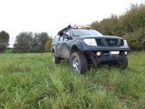 Nissan Navara D40 - Nissan Navara: D 40