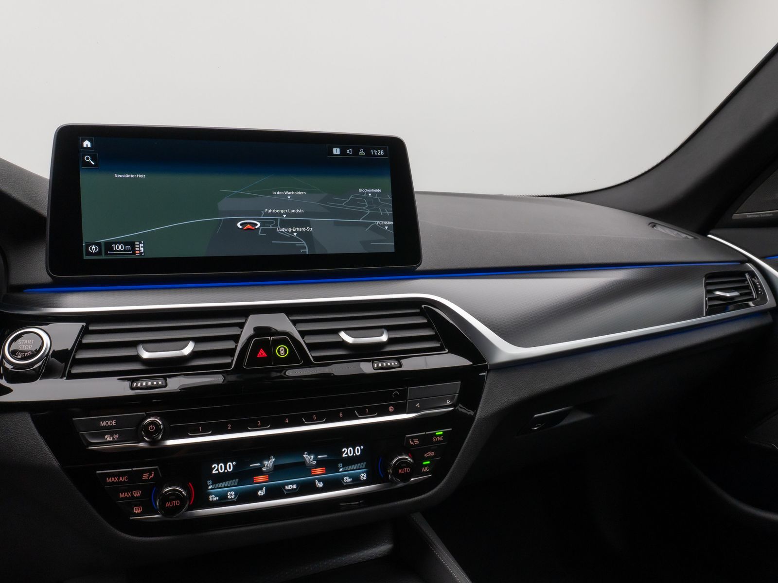 Fahrzeugabbildung BMW 520d M Sport Pro Kamera HUD DAB H/K 4xKlima 19"