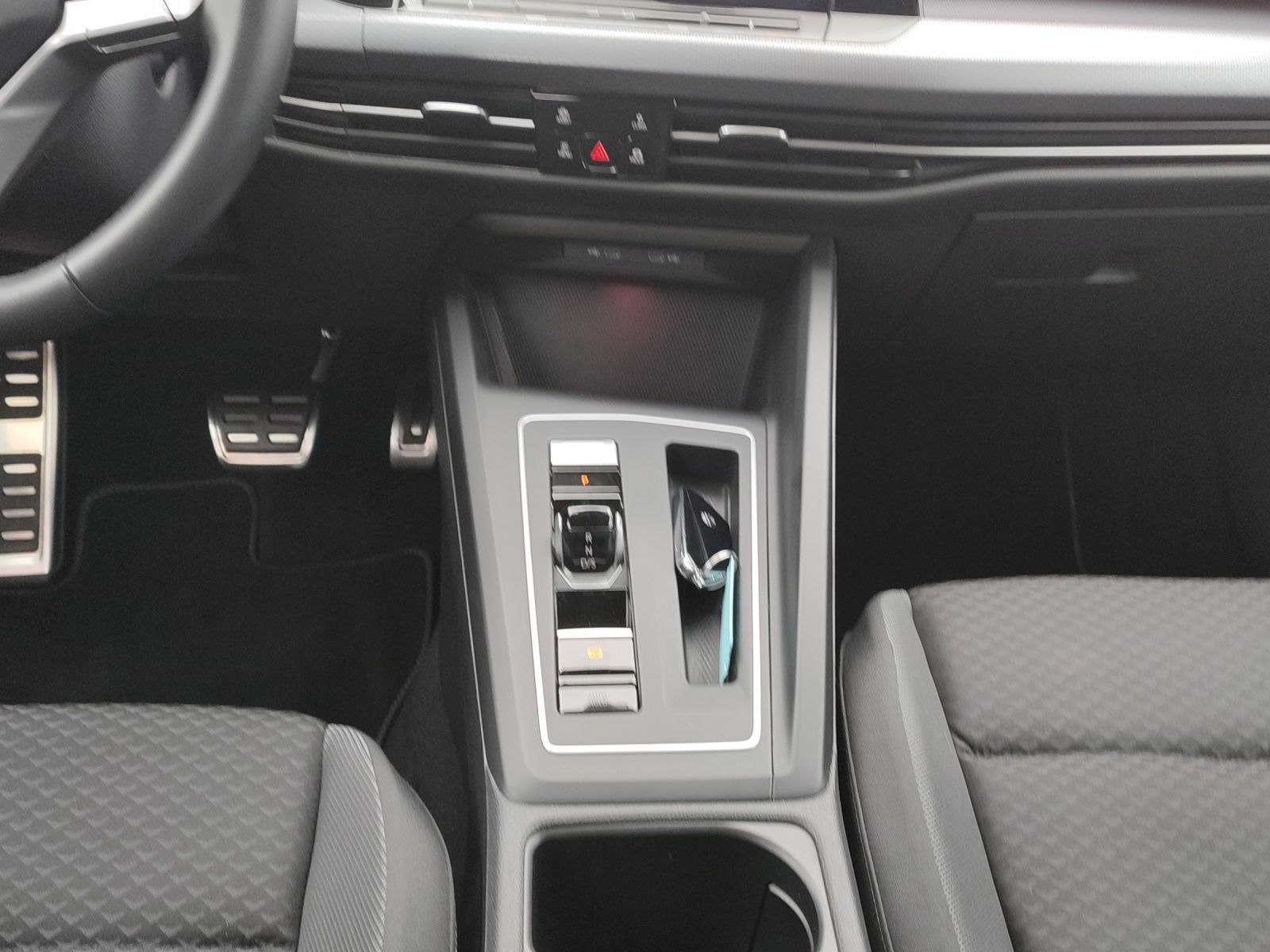 Volkswagen Golf - Bild 9