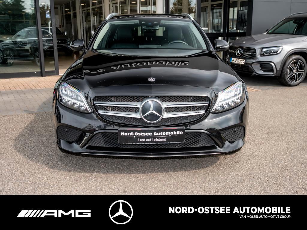 Mercedes-Benz C 300 de T AVANTGARDE KAMERA NAVI AHK LED SHZ