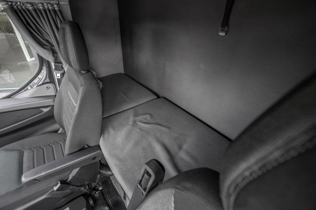 Daily CAR TRANSPORTER - Bild 27