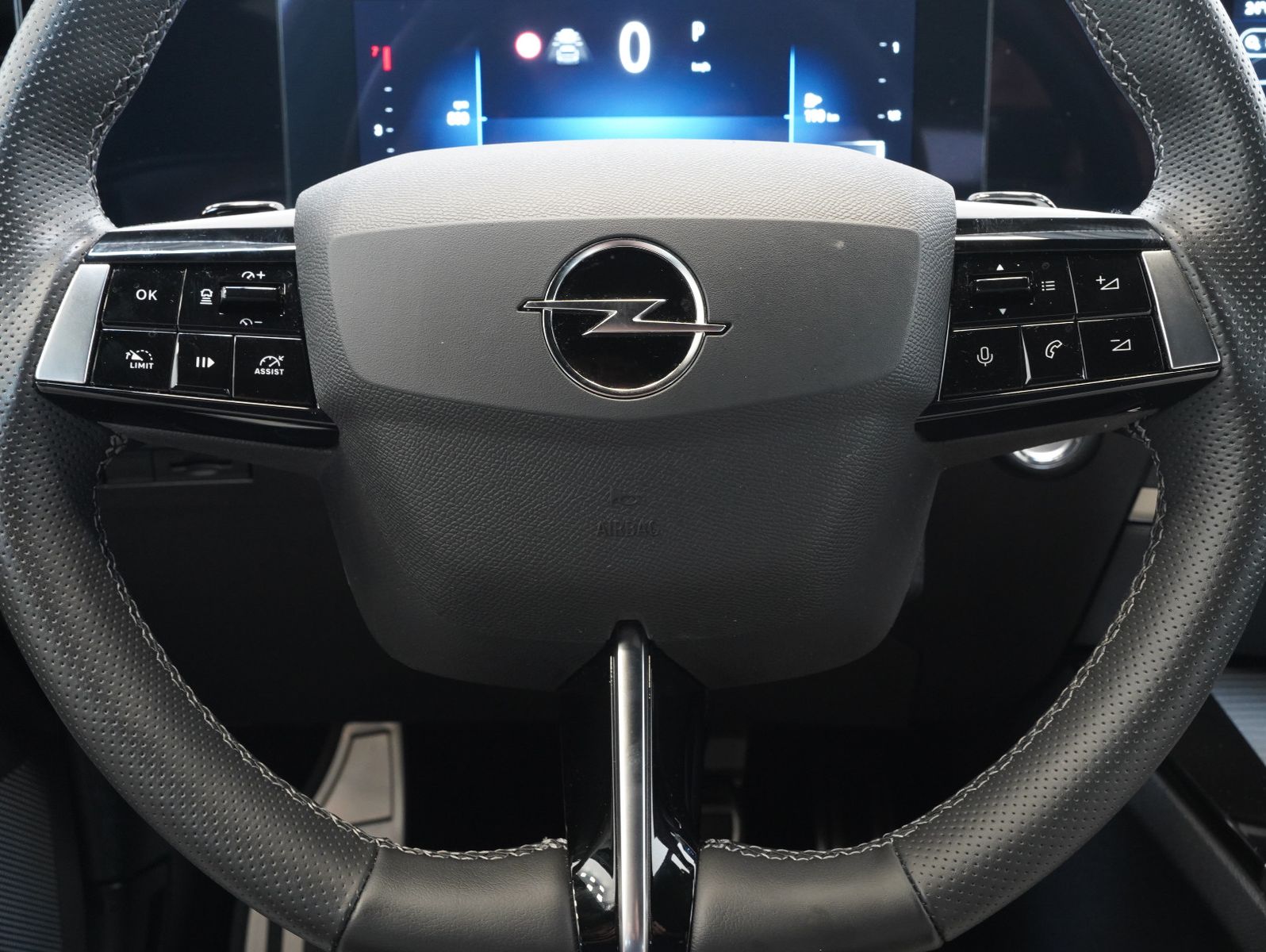 Fahrzeugabbildung Opel Astra L 1.2 Turbo Sports Tourer GS