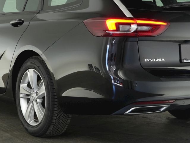 Insignia B ST BUSINESS ELEGANCE CDTI+ANHÄNGERKUP