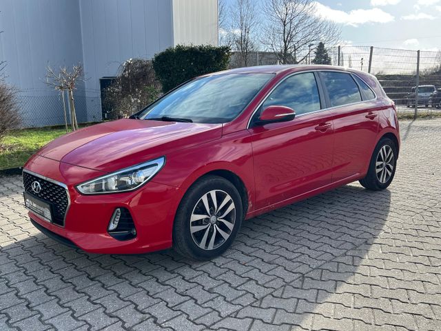 Hyundai i30 1.0 T-GDI*KLIMAAUT*KAM*SHZ*LHZ*