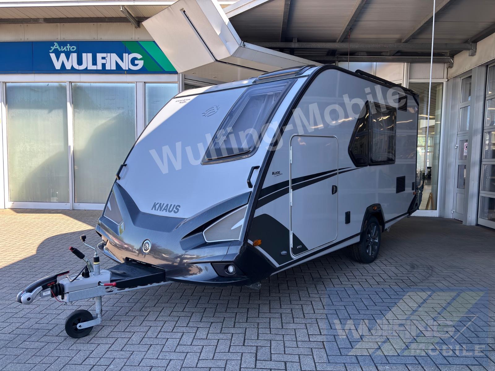Knaus Sport & Fun 480 QL Black Sel. + Motorrrad-Rampe