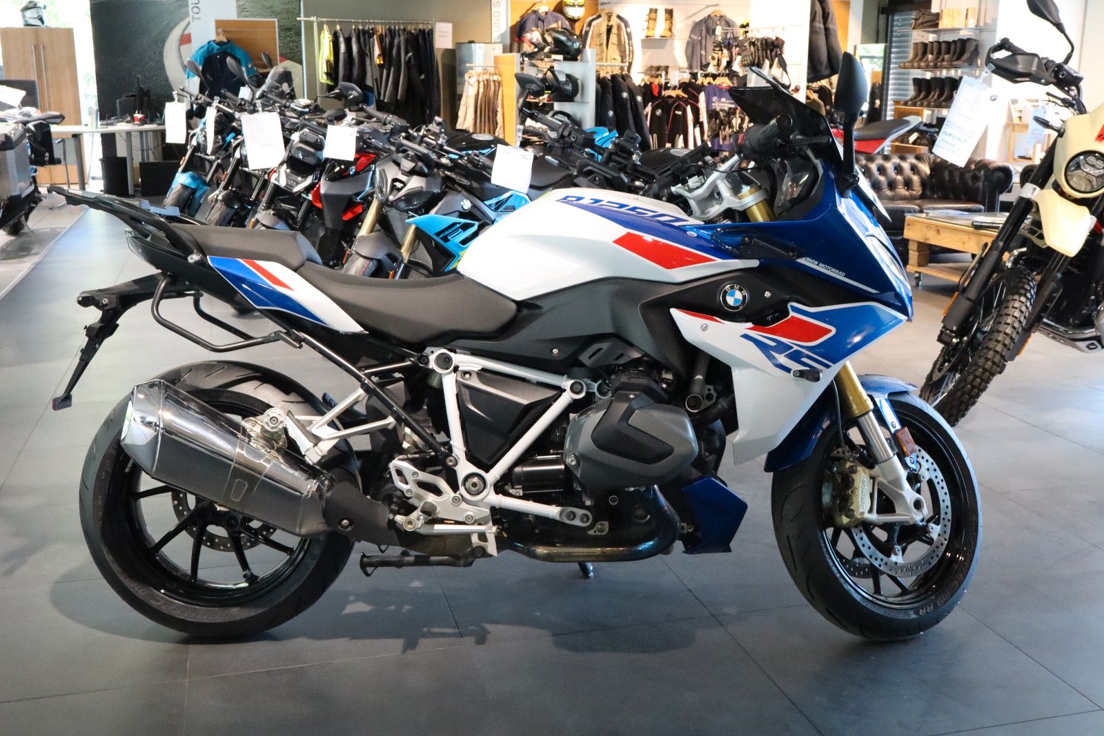 Fahrzeugabbildung BMW R1250RS Style Sport