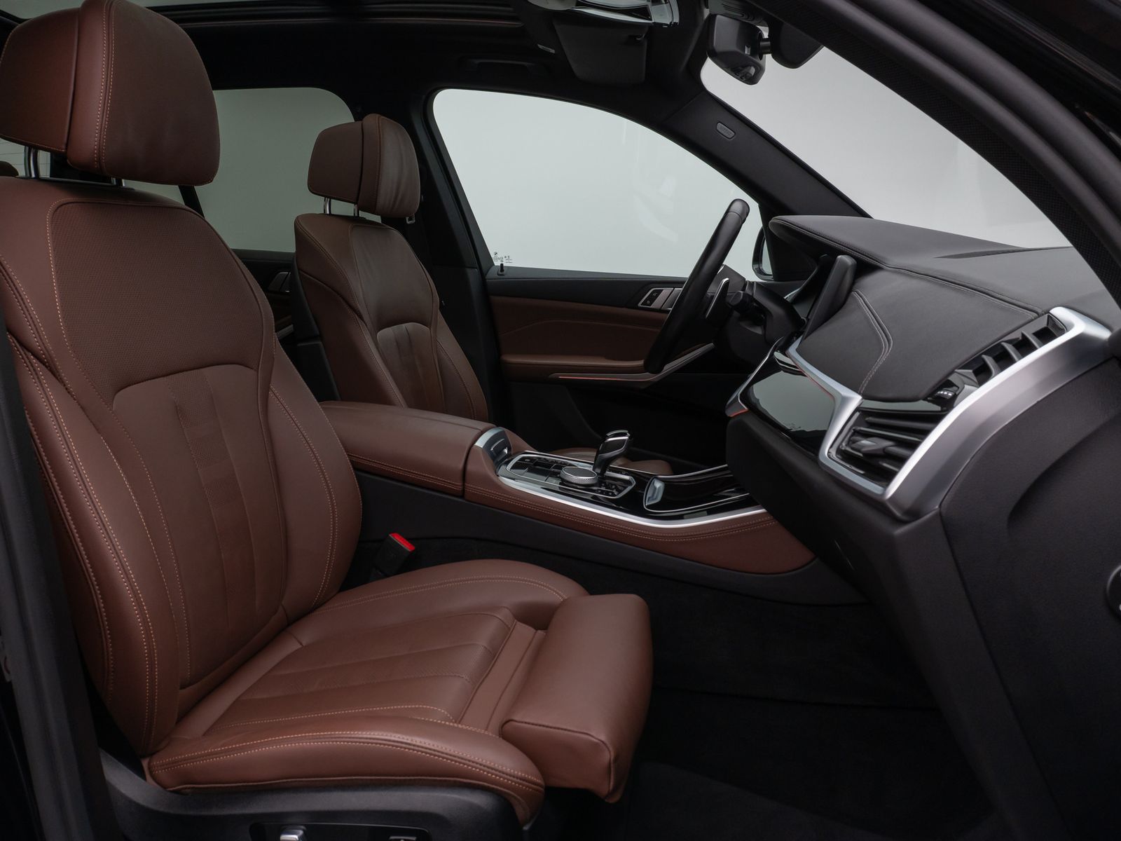 Fahrzeugabbildung BMW X5 xD30d M Sport Panorama Laser Kamera HUD HiFi