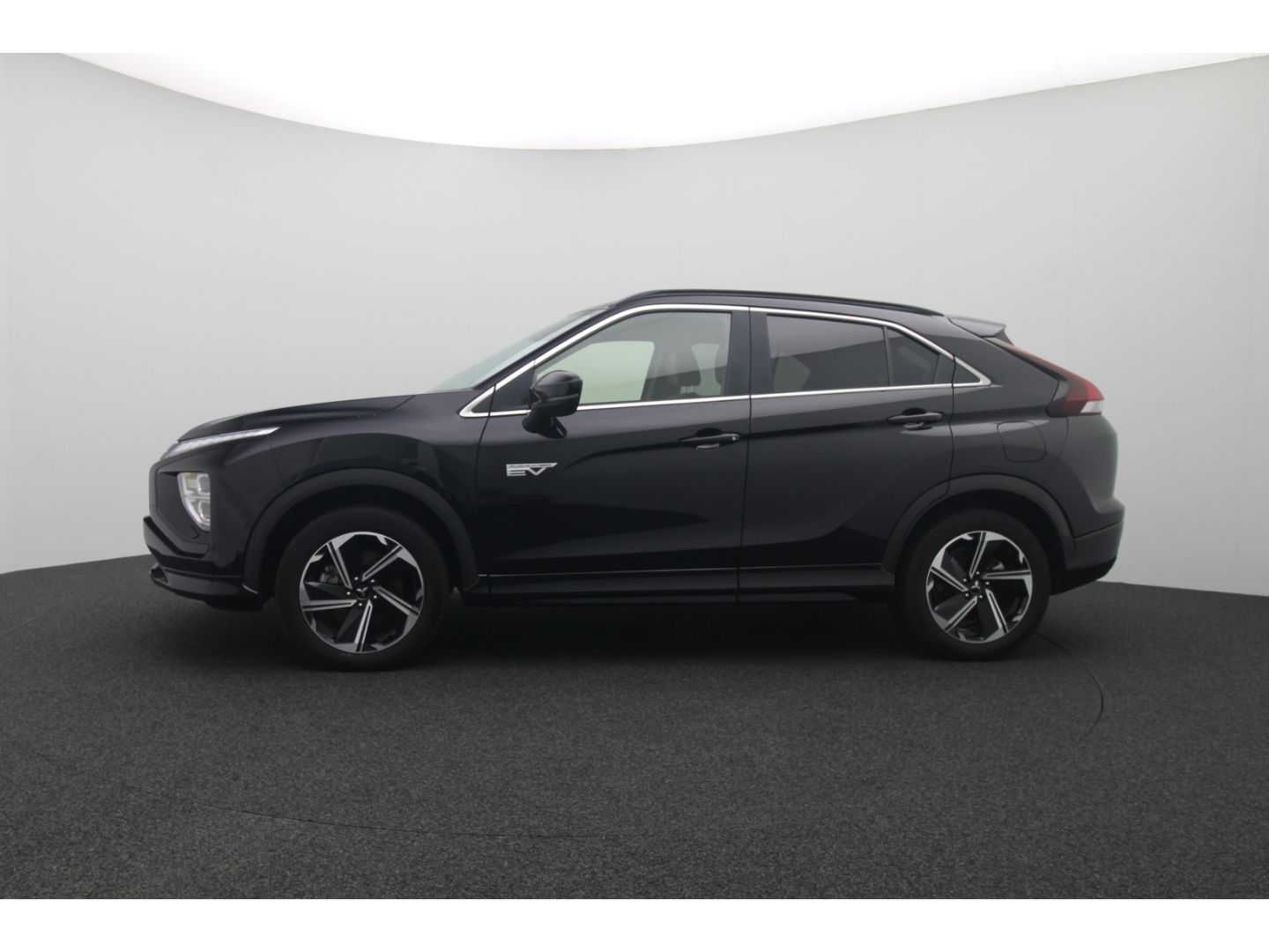Fahrzeugabbildung Mitsubishi Eclipse Cross Plus Select Hybrid 4WD
