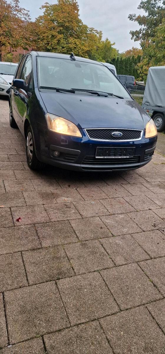 Ford C-MAX 2005 — rear view
