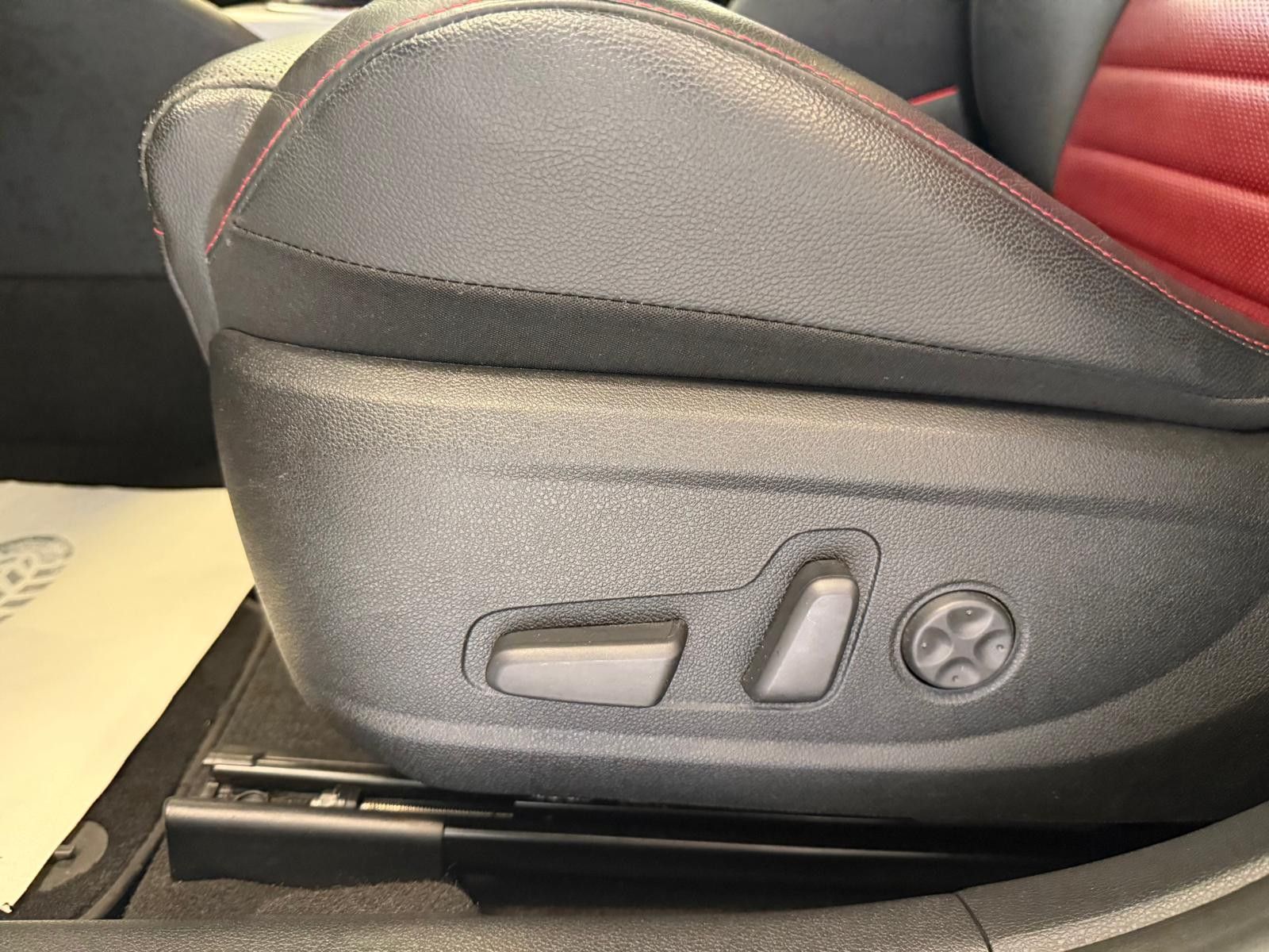 Fahrzeugabbildung Kia Optima Sportswagon GT /SCHECKHEFT/SPORTABGAS