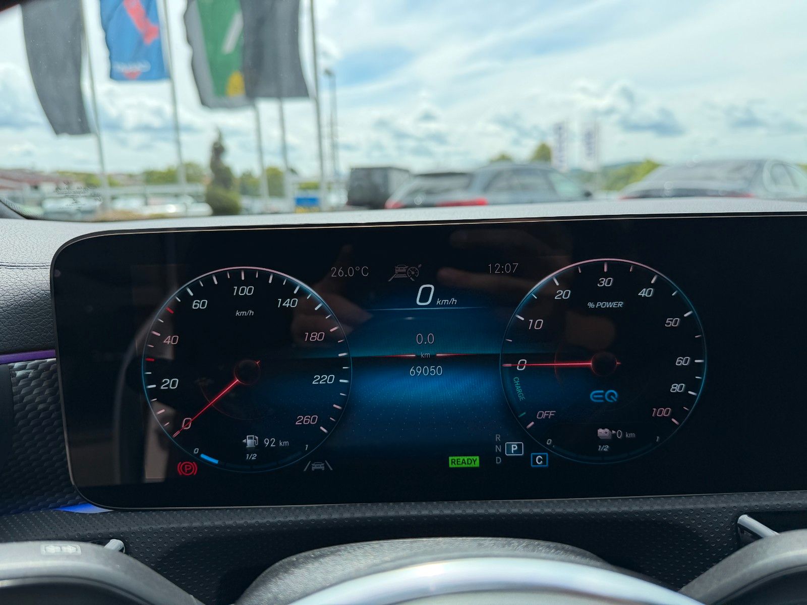 Fahrzeugabbildung Mercedes-Benz CLA 250 e Progressive Night+Distr+R-Kamera+Ambie
