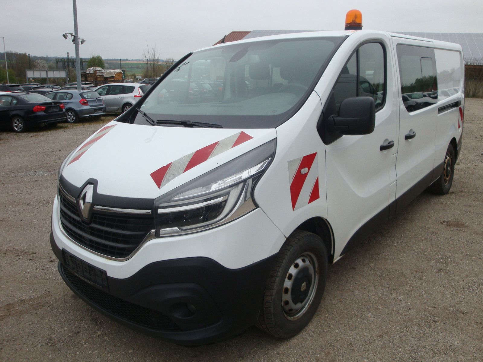 Renault Trafic - 1