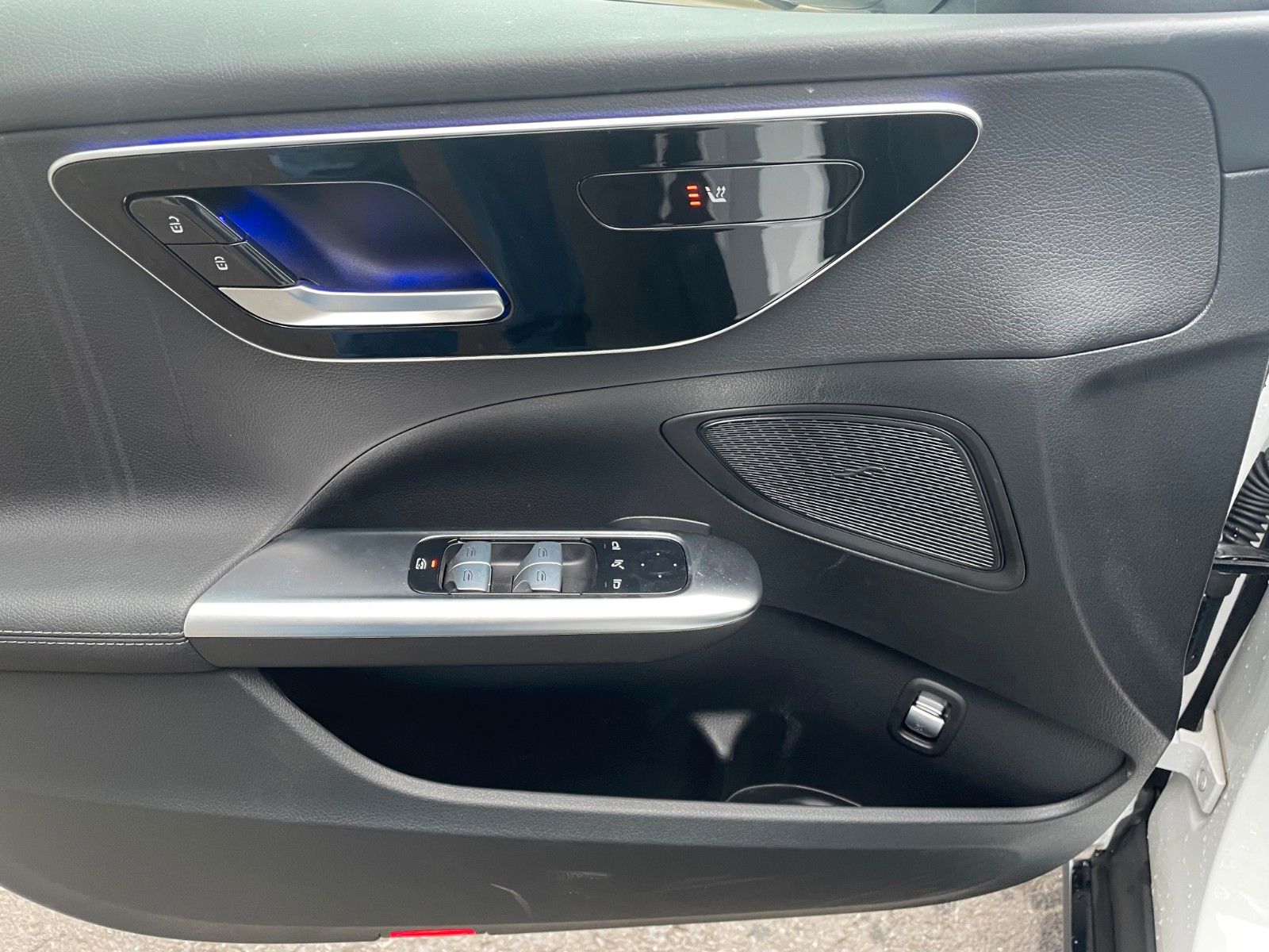 Fahrzeugabbildung Mercedes-Benz C 220 d 4M All-Terrain NIGHT+DIGITAL+360°+Ambien