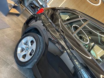 BMW X1 18 d xDrive *PANO*NAVI*PDC*AHK*TEMPOMAT*SHZ*