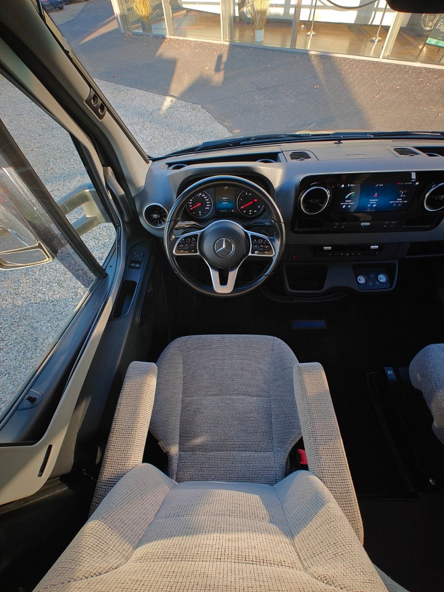 Fahrzeugabbildung HYMER / ERIBA / HYMERCAR ML-T 580 4x4 ALLRAD 3.0L V6 - AUS ERSTBESITZ