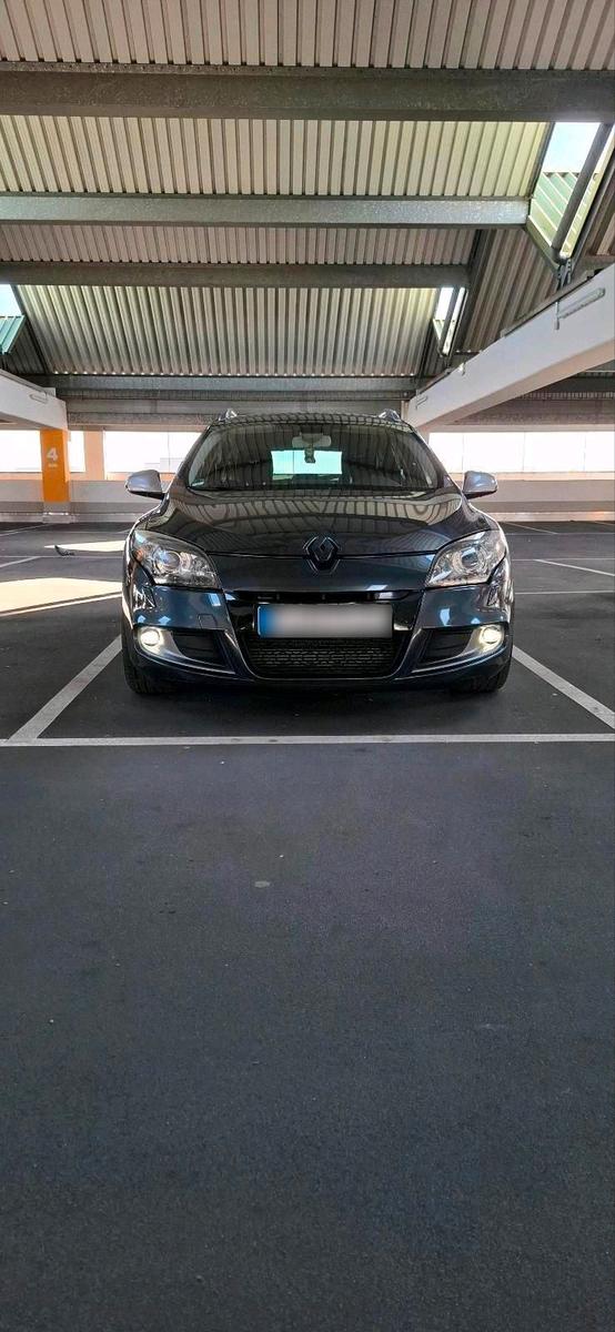 Renault Megane 2012 — photo 7