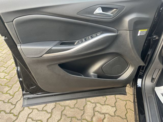 Opel GRANDLAND 1.2 DIRECT INJECTION TURBO  96 KW 130 