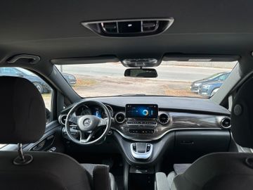 Bild 14 Mercedes-Benz V 300