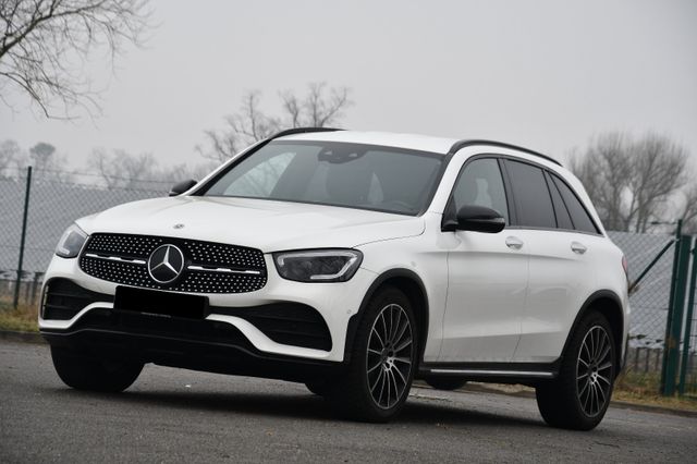 Mercedes-Benz GLC 300 *AMG-Paket*VOLLDigital*AppleCar*20Zoll*