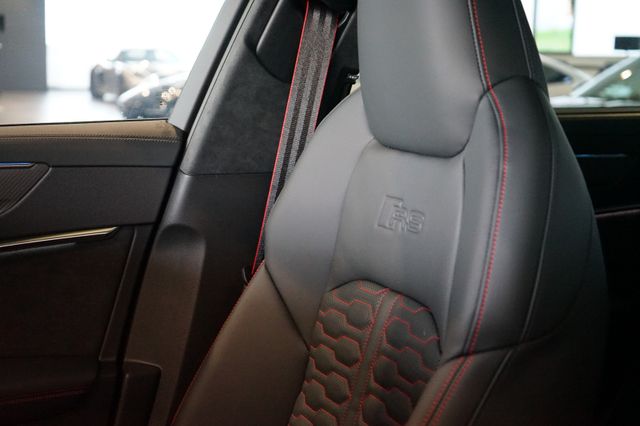 Audi RS6 | Ceramic | 305 | B&O Advanced | Pano | VOLL