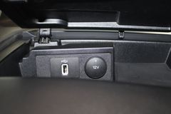 Fahrzeugabbildung Ford Tourneo Custom L1 Sport NAVI AHK ACC Kamera 8-Si
