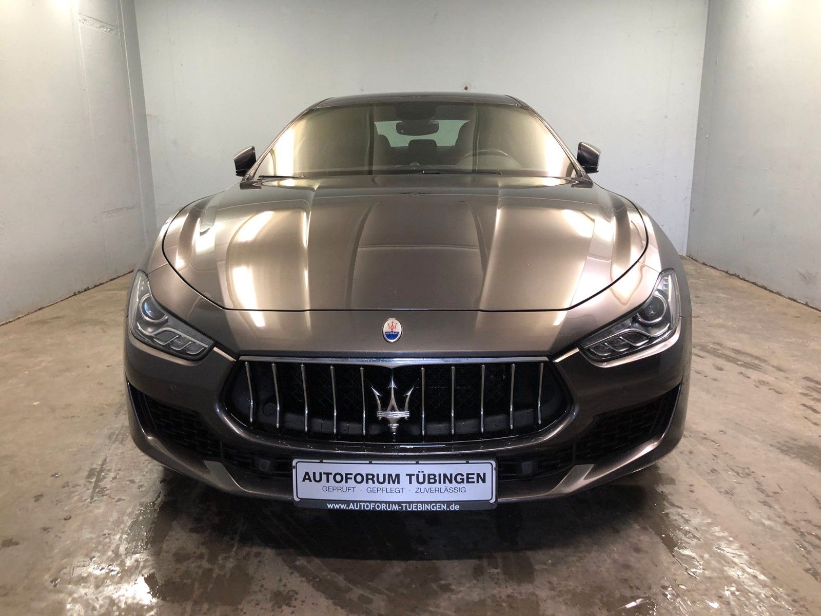 Fahrzeugabbildung Maserati Ghibli 3.0 V6 Automatik*KEYLESS*BUSINESS+*PREMIU