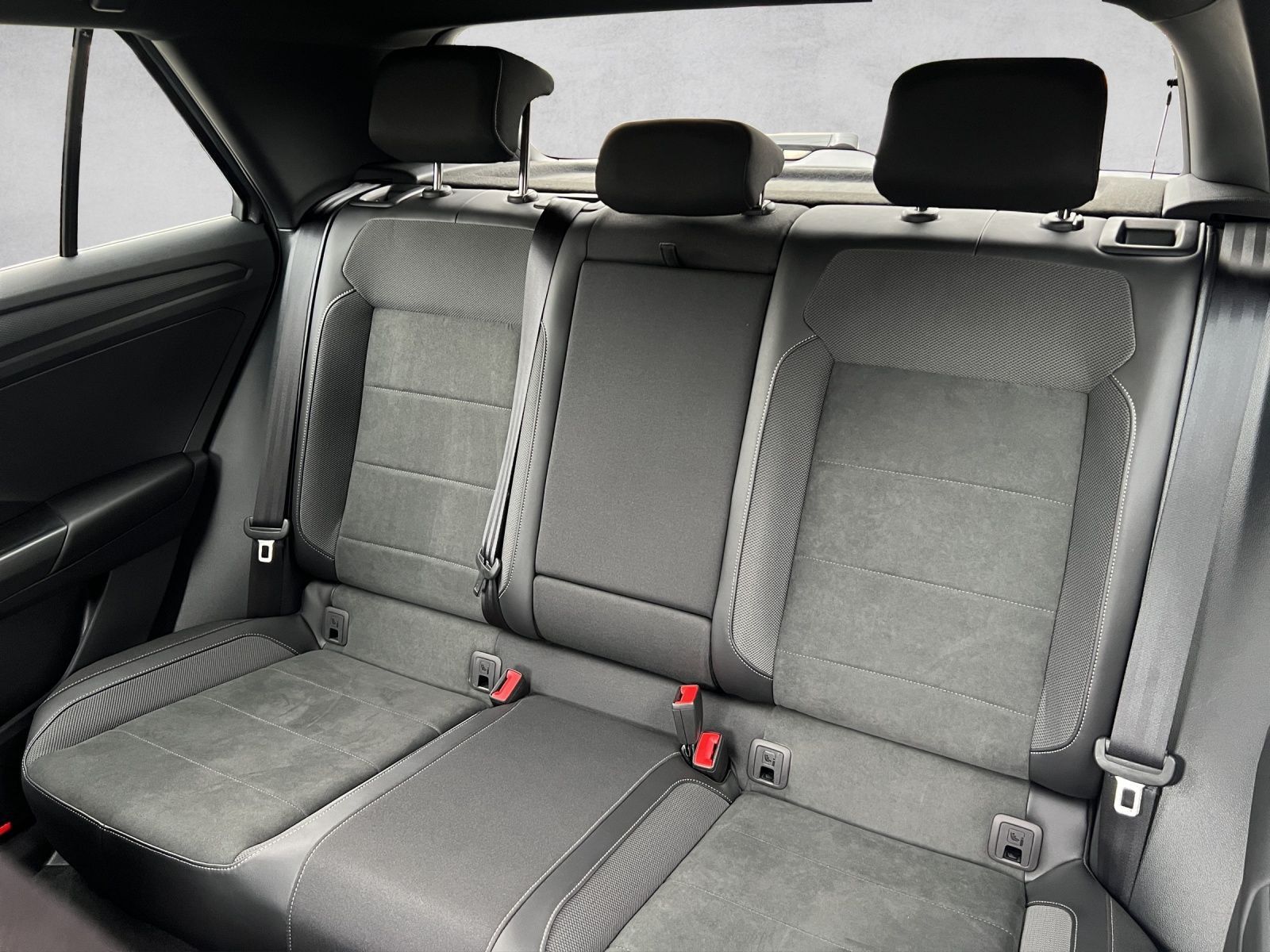 T-Roc R-Line 1.0 TSI*ACC*Navi*RearView*Klima