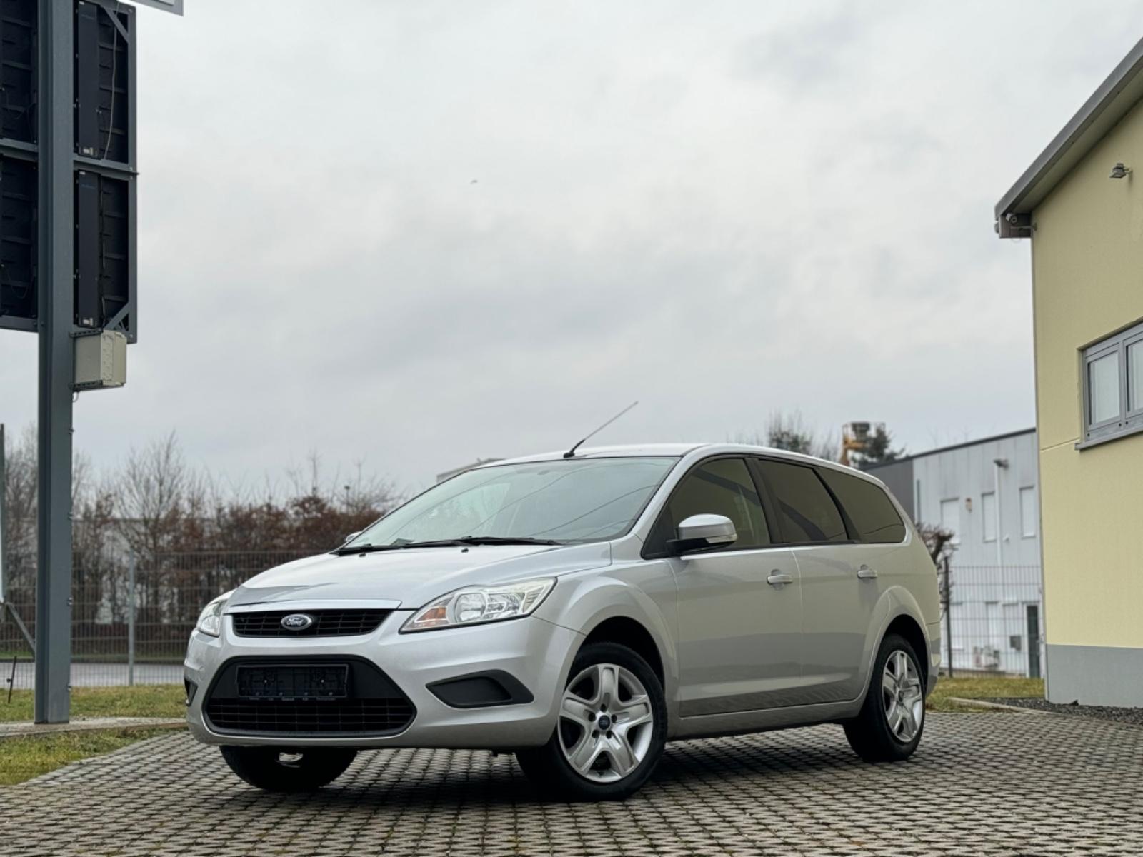 Ford Focus Turnier Style +*AUTOM*KLIMA*NAVI*PDC*TÜV*