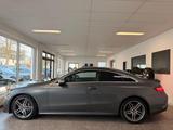 Mercedes-Benz E 300 Coupé AMG ACC Widescreen Panorama CarPlay - Mercedes-Benz E 300: Coupe