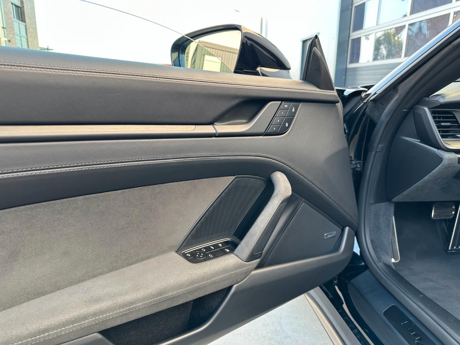 Porsche 992 GTS Cabriolet Bose MwSt. 1.Hand