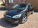 Opel Astra J Sports Tourer 150 Jahre Opel 98Tkm - Opel Astra: T98