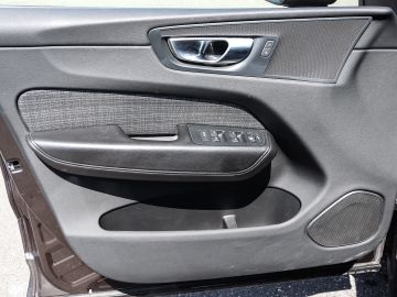 Volvo XC60 - 10