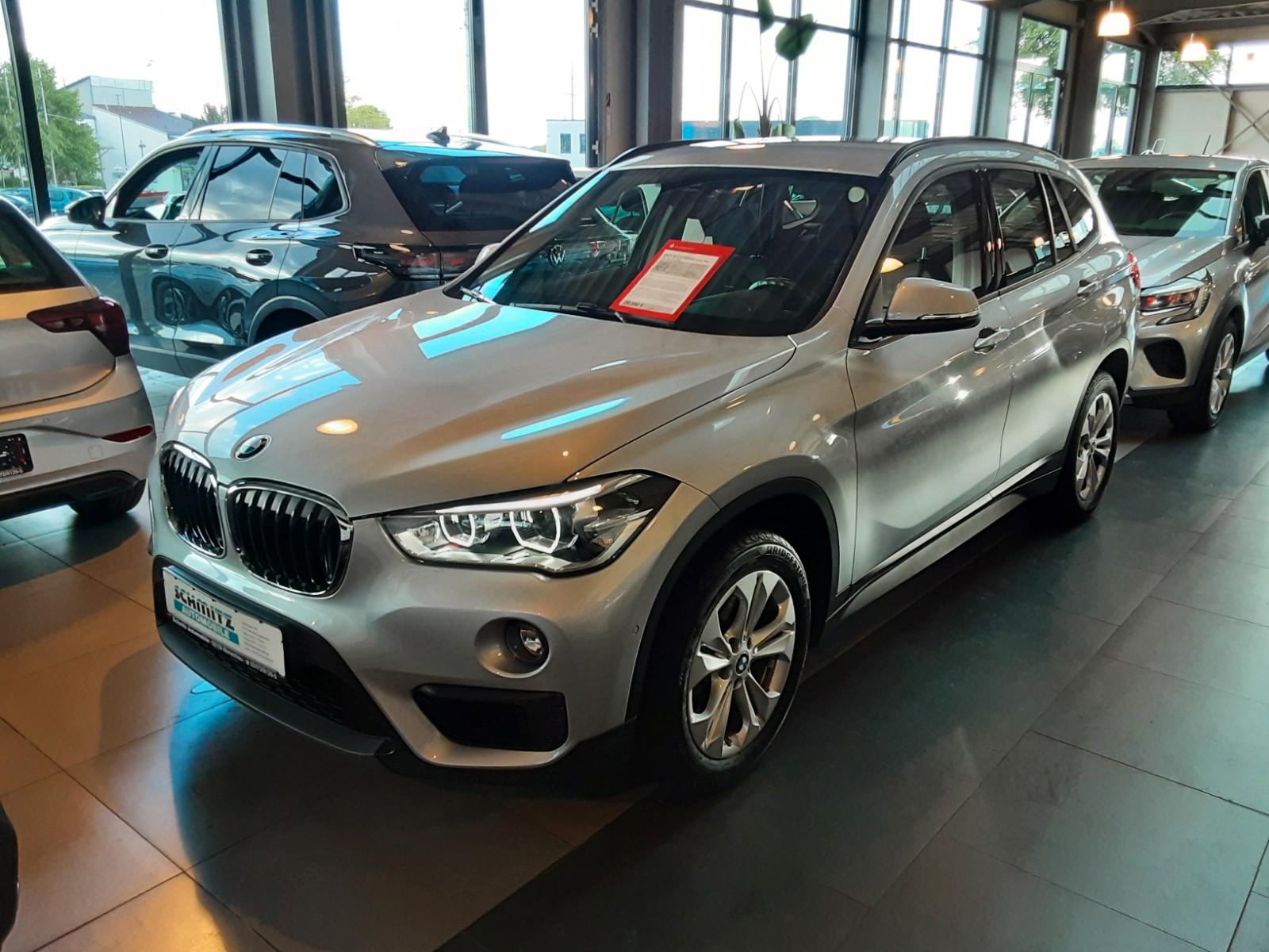 BMW X1 sDrive18i Advantage Autom Navi PDC SH LED AHK