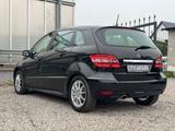 Mercedes-Benz B 180* Teilleder*AHK*SHZ - gebrauchte Mercedes-Benz B-Klasse aus dem Jahr 2009