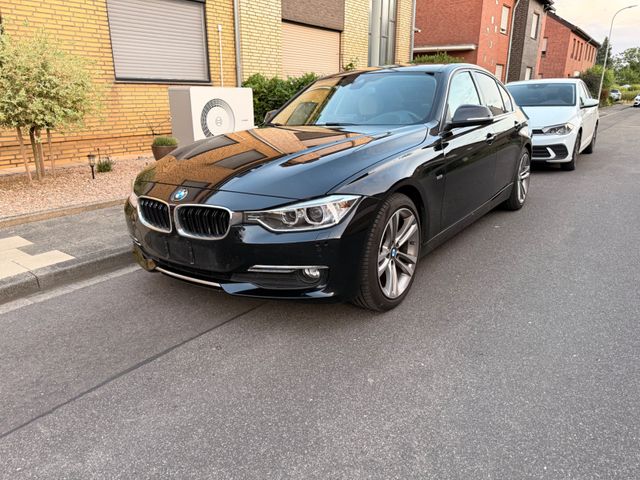 BMW BMW 320d ED Luxury Line Head-Up.. Ambiente..