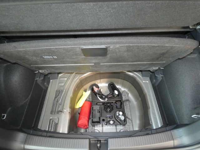 T-Cross 1.0 TSI R-Line DSG KAMERA NAVI